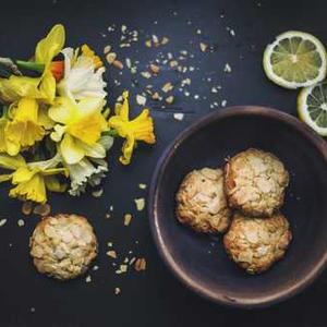 แพลตฟอร์ม: รับทุนเล่นฟรี 100 บาท